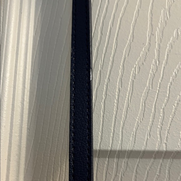 Vera Bradley Carson RFID Mini Crossbody Navy and Pink Floral Women's Bag - Picture 8 of 9